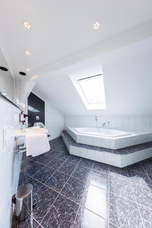 Pension Sonne Appartements Minden  Bagian luar foto